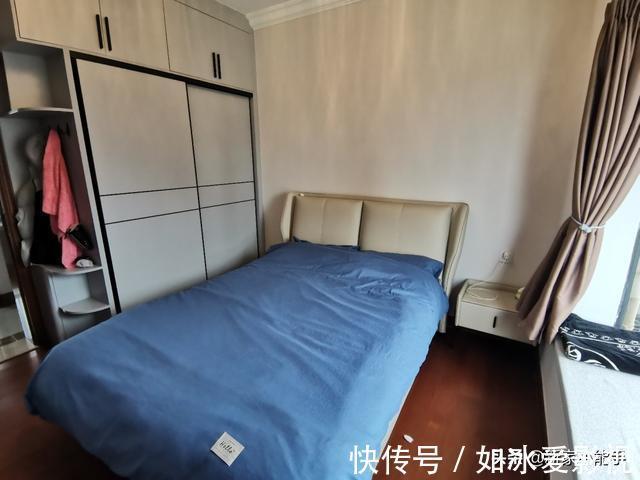 电视墙|第一次在新房过年,很开心!安装轨道射灯,设计了电视墙,很亮眼