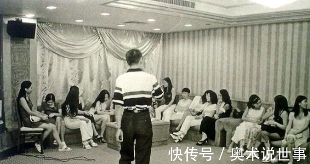 深圳|老照片: 直击80年代的中国, 深圳夜总会第一代陪侍女郎长相惊人