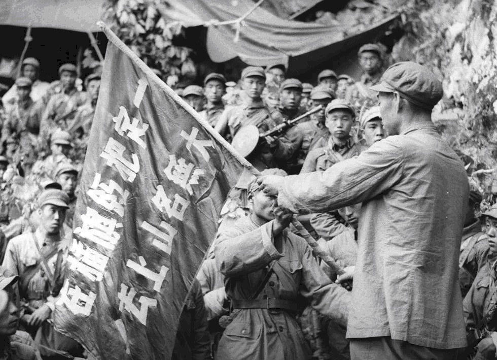 杜鲁门|志愿军的杀敌利器，像雨点一样砸向敌军，杜鲁门：严重打击到美军