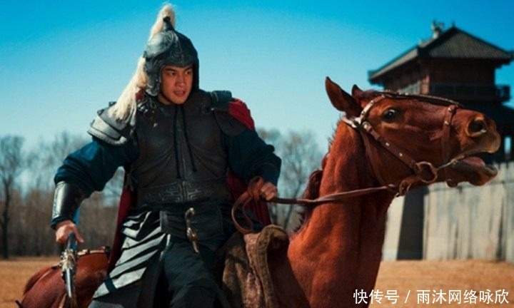 曹操|他的武艺让吕布惊心，手持各80斤的双戟，步战三国第一？