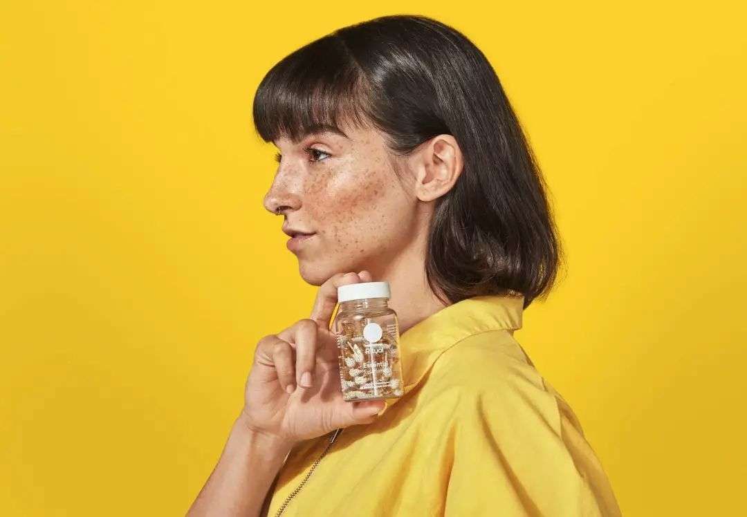 为什么「裸体商品」越来越火了？