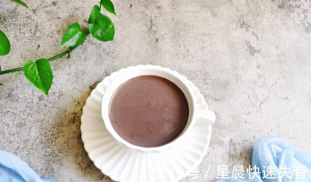 核桃|黑豆配黑米,滋补又养护,加了核桃更完美!