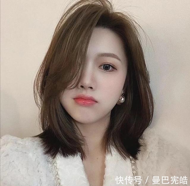 姐妹|别乱换发型,建议女生:多考虑这些“热门款”,时髦显气质