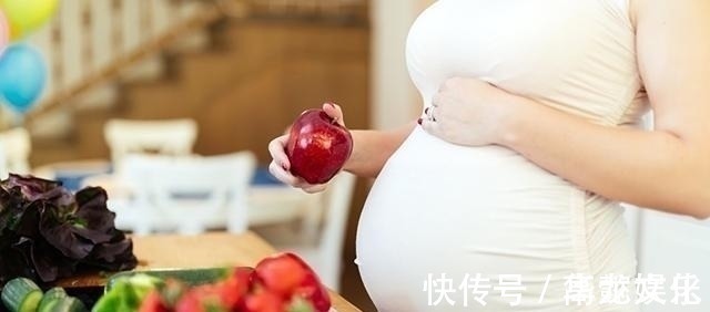 孕妈|孕期喝水有讲究,喝对了,不仅有利于胎儿发育,还可以让羊水清澈