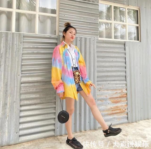 外套怎么穿才好看换上这几款内搭,气质又时髦