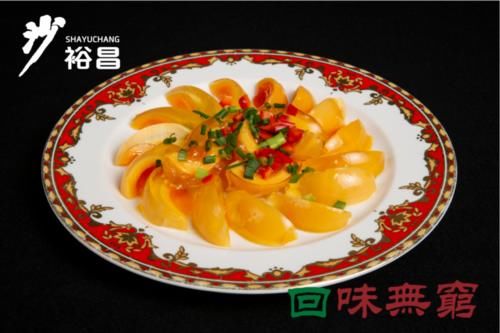 一口流心满口香，正常的变蛋只有稍稍的碱味，黄金皮蛋，来啦