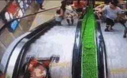 推车|婴儿推车上的“夏日杀手”,这种做法可能会要了孩子的命