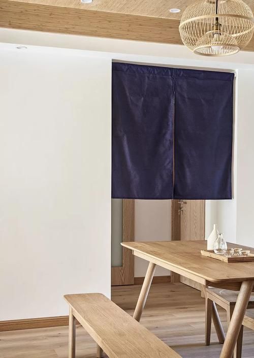 打通|120㎡两房两卫,餐厨客空间打通,5.6W打造原木居酒屋