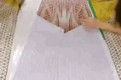 “X战警胸衣”“菌丝裙”...玩艺术我们是认真的