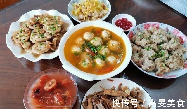一家6口的午餐，主妇午餐这样做简单，全家老小都满意，特省事