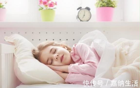 孩子|宝宝睡枕头与不睡枕头,长大后有何差异?父母需提前了解