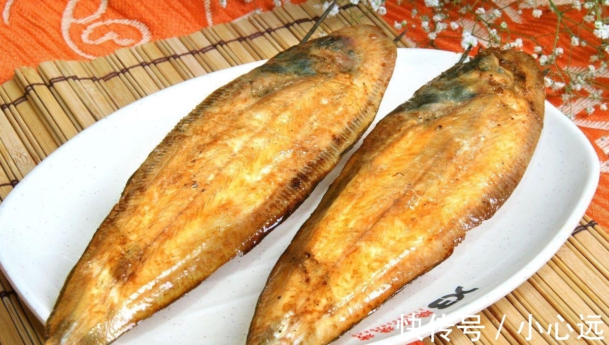 大厨|煎鱼不粘, 烧鱼不碎的秘诀是什么? 饭店大厨教您, 不沾不碎不破皮