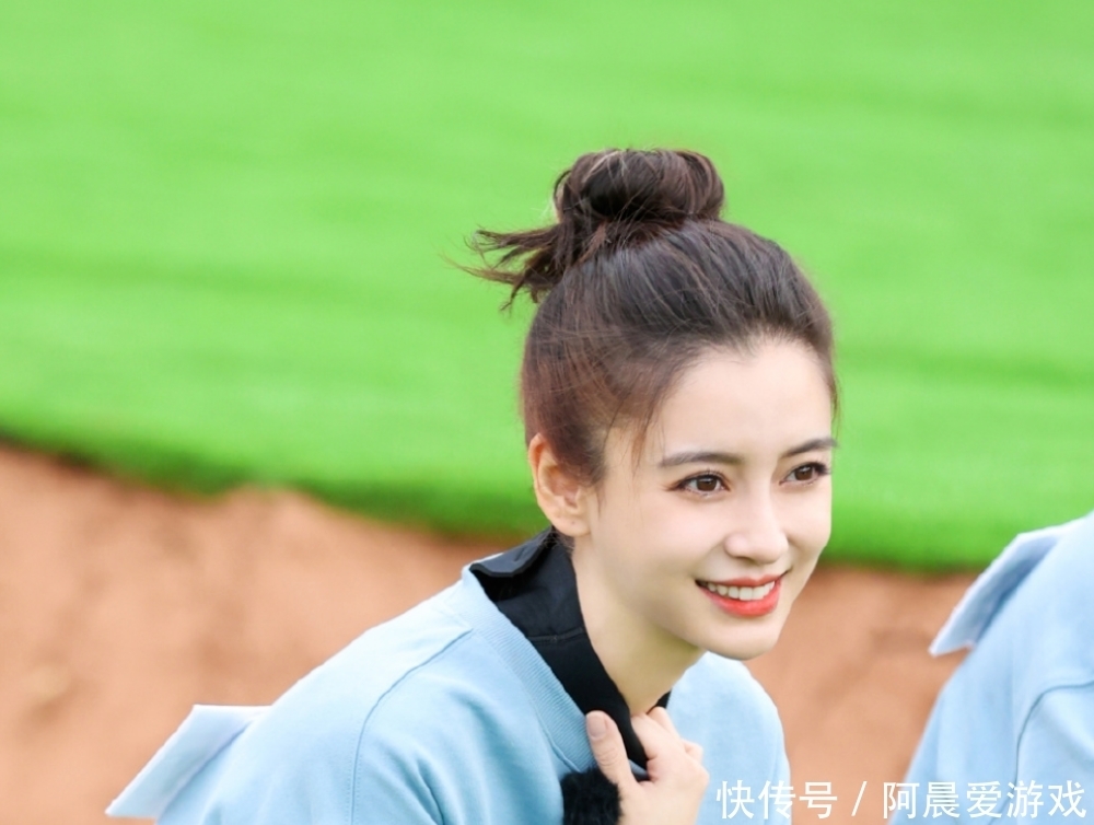 跑男|baby或将退出跑男,经纪人发文表达不满,上演现实版墙倒众人推