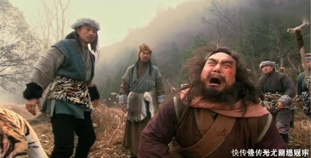 黑旋风李逵的下场被人挑断手脚筋脉,掐着脖子像抓野猪一样活捉