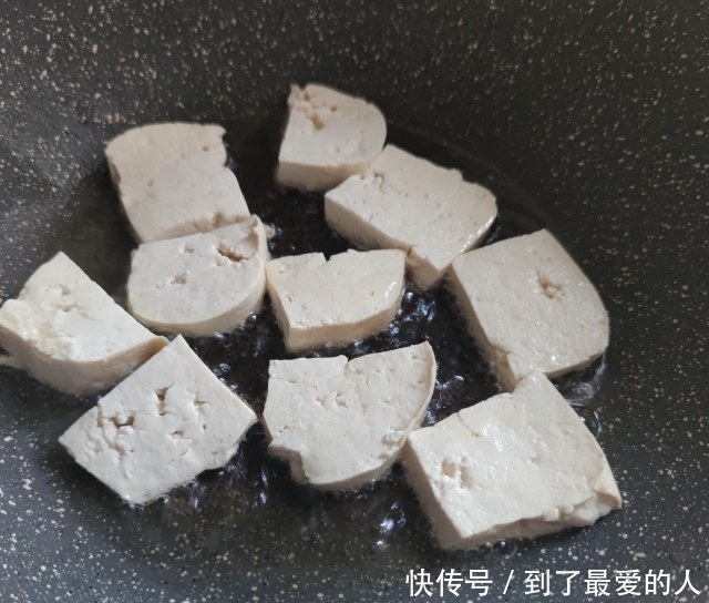 白菜猪肉炖粉条,家常美味快手菜