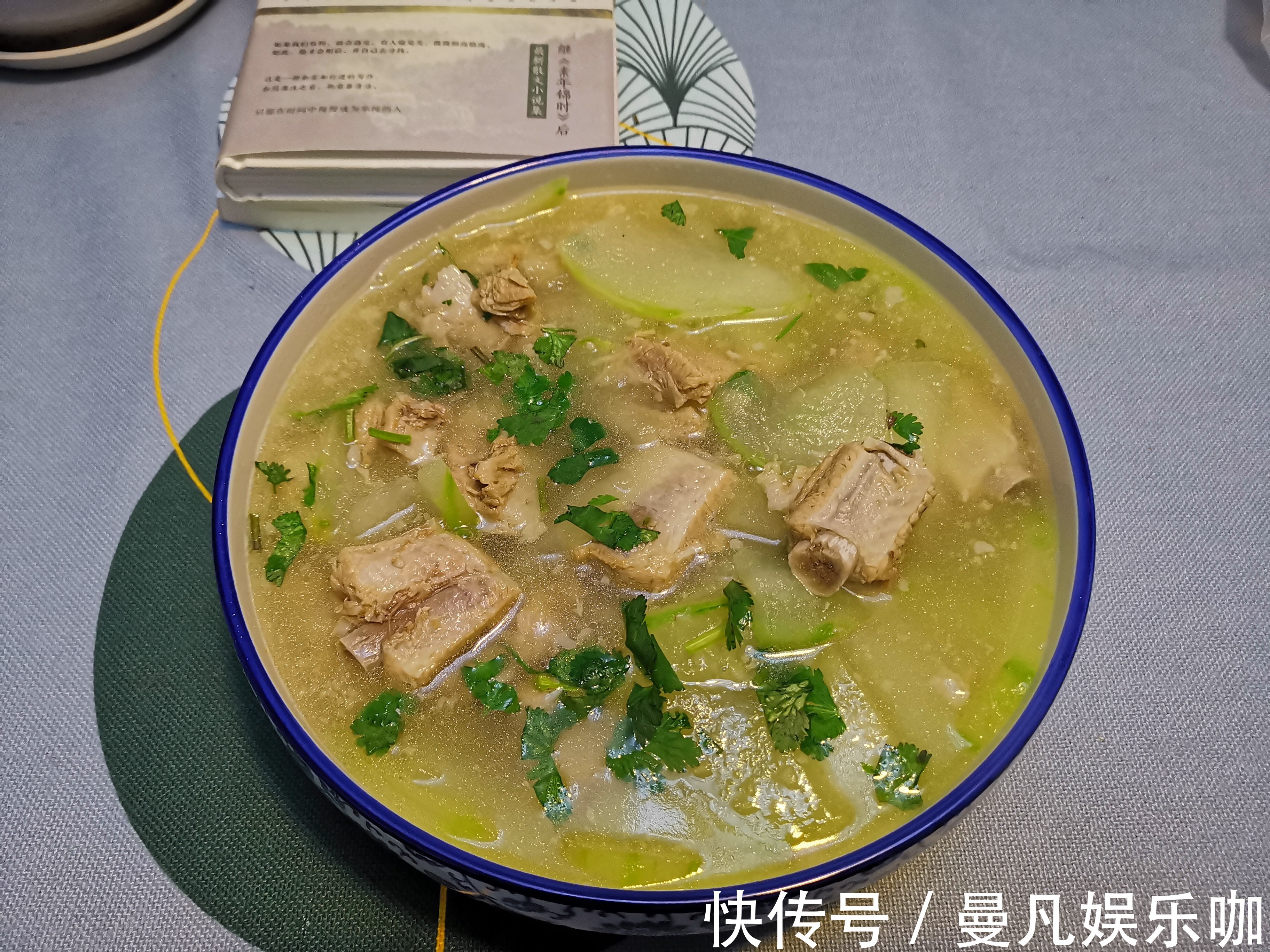 腥味|炖排骨时有人焯水,有人直接炖,全不对!这才是正确做法,太香了