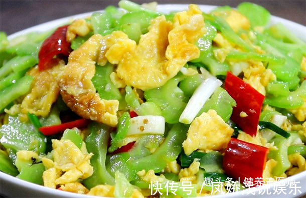 苦瓜甙|老人随着年纪的增长大脑衰老加快,多吃补脑菜,健脑益智