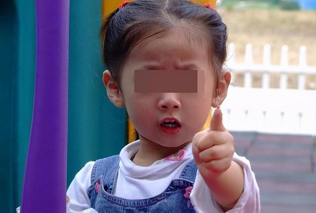 中小事|孩子想要自由,不愿遵守约定,妈妈立马答应,却让娃“自食恶果”