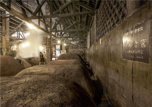 世界上最贵的泥巴,比黄金还值钱的活文物,日本用高科技仿制无果