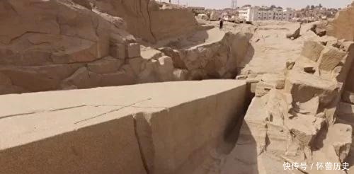  废弃|埃及金字塔的材料来自阿斯旺，为何这座采石场，有一块废弃的巨碑