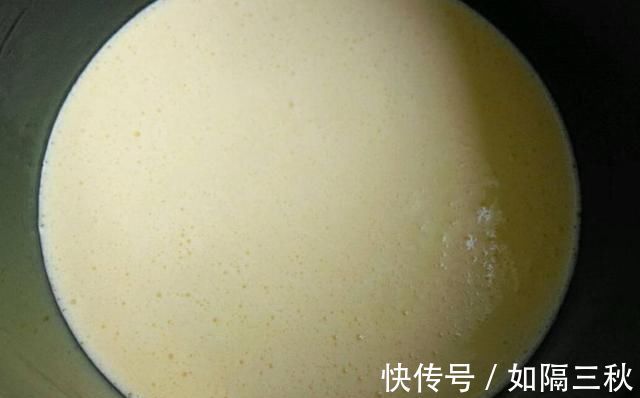 蛋糕|30年面点师:用电饭锅做蛋糕时,记住这3点,一次成功,香甜松软