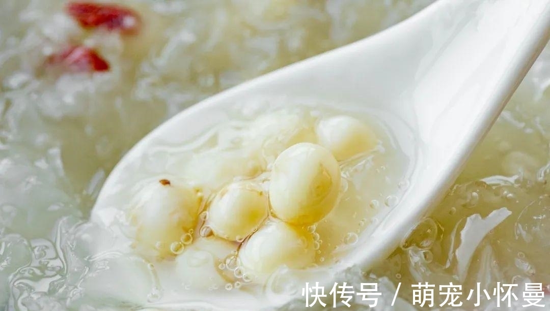 面膜|敷面膜不如多吃它!喝一口美又润,每年秋天都不能错过?!