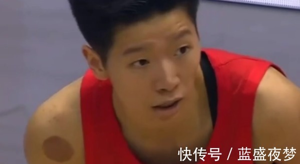 主教练|中国女篮豪取两连胜,三个变化耐人寻味,一场巅峰对决不容错过!
