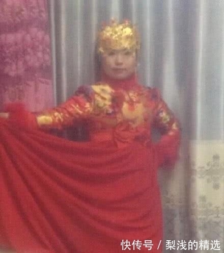 |搞笑“奇葩”买家秀,图1只能站着穿,最后一个脑洞太清奇!