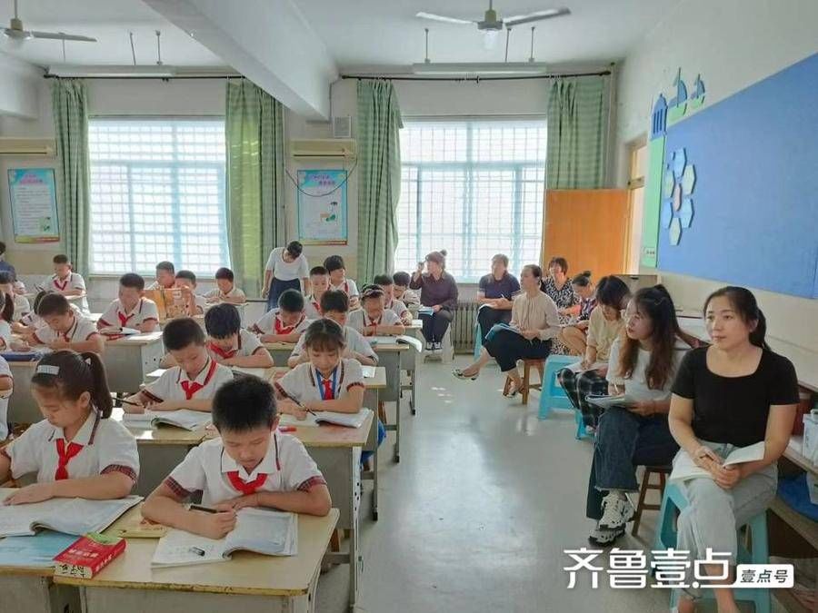 教学|博兴县实验小学：展课堂风采 促教师成长