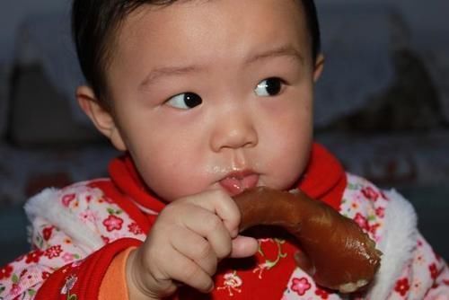 山楂和鸡内金只是消食“青铜”，王者是它，坚持吃娃不积食胃口好