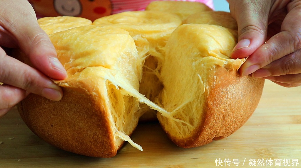 面粉|面粉新吃法,加2个西红柿,不用烤不用烙,出锅比吃肉还香