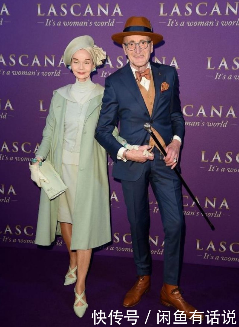 穿搭|谁说老了就得穿老年装，看看这对80多岁老夫妻，比小年轻洋气多了