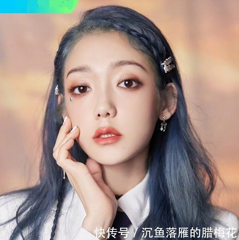 创3学员跳主题曲,离开了强大滤镜后,希林娜依·高颜值下跌严重