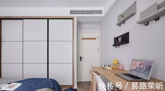 通透明亮|平淡无奇的89㎡小户型,将其客餐厅全开放,瞬间变得美貌又明亮!