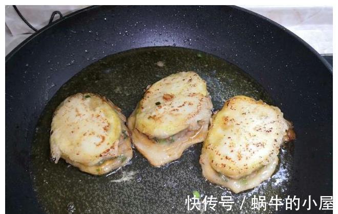 电饼铛|茄子最好吃的做法，不用炒不用蒸，煎煎就上桌，太香了