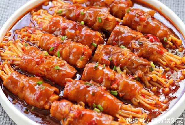 肥牛|好吃得连汤汁都不放过的茄汁金针菇肥牛卷,汤汁拌饭巨香