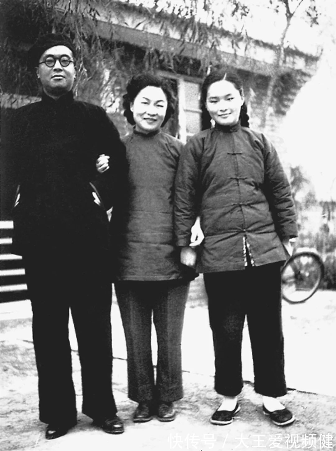 钱瑗@钱钟书独女在宠爱中长大,两段婚姻无子女,60岁在母亲身边去世