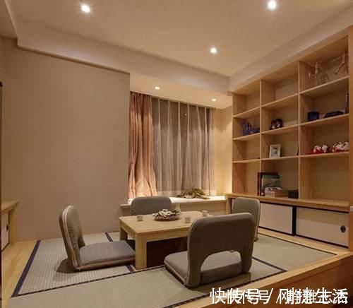 实用|为什么越来越多人卧室不买大床他们更爱装它代替,实用又不占地