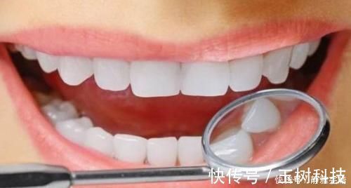 小蛮腰|女性开始衰老，会出现2处变大，3样变少，1项不占，说明很年轻