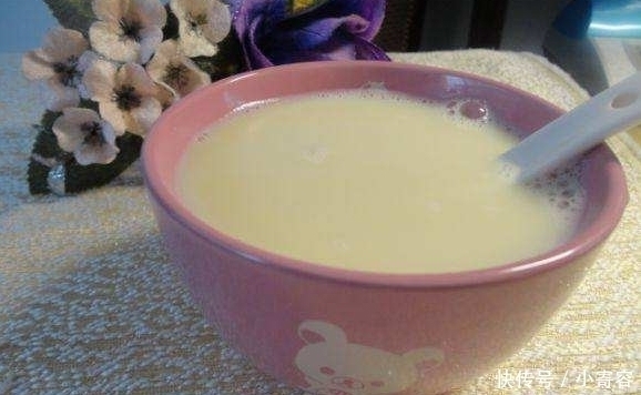 花生和它一起煮，多给孩子喝，个子蹭蹭的长，比喝骨头汤都强