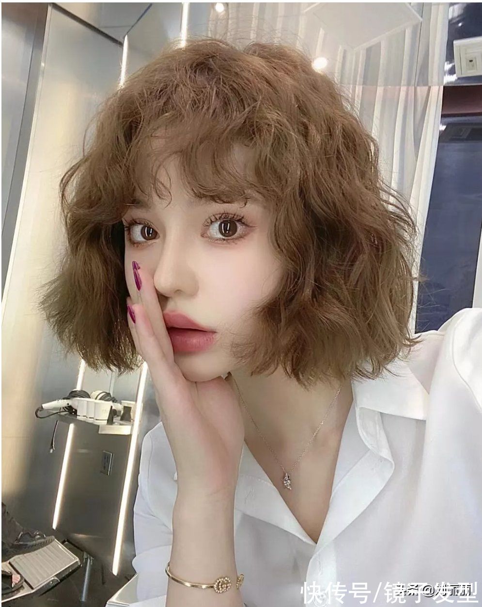 全头 今年年底发型怎么剪？全头卷齐刘海狼尾发都不错，精选15款任你挑