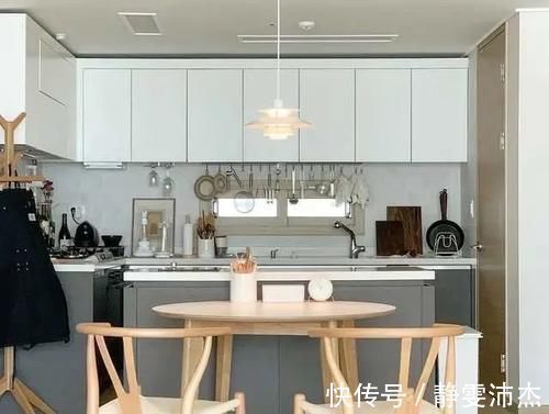 原木色|他家极简又温馨,怎么做到的?堪比电影场景,引无数人羡慕