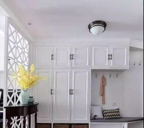 收纳|入户还在打鞋柜太不实用不如直接打一排柜,好处太多了