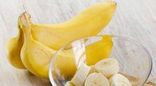 张医师|忠告香蕉不能与此物同食,吃了就是没病找病,现在知道还不晚