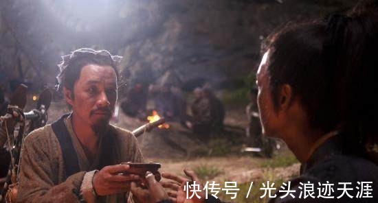 罗洪先&此人本是当朝状元,不料被一幅对联难倒,羞愧下只好辞官回家!