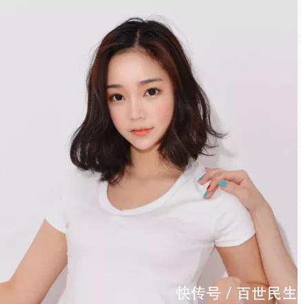 烫发|今年“锁骨发”火了,40岁的你不剪一个,都不知道有多洋气减龄