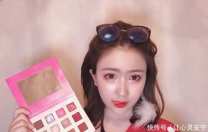 妆后网红葵儿眼影盘‖看见它怎么就迈不动步呢