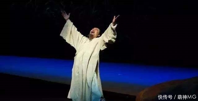 还封|年轻时,他和李白、杜甫厮混,很不起眼,可最后他官做得却最大,还封了侯!