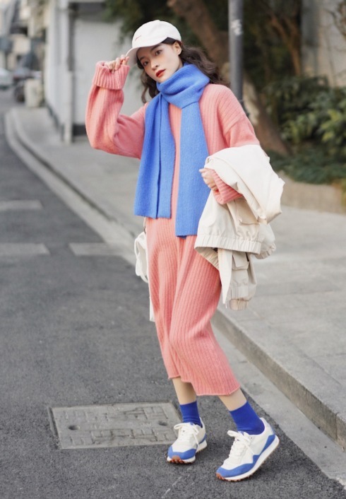 针织衫 还不懂怎么穿裙子?先来试一下“针织裙”,见过世面的女人都爱