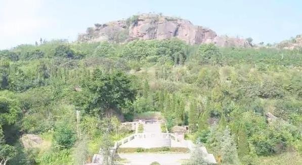 后世|中国最牛祖坟,后世出了16位皇帝,至今无人敢盗,修高铁也绕着走